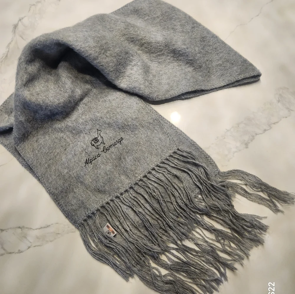 Alpaca Camargo Peruvian Alpaca Wool Gray Scarf EUC